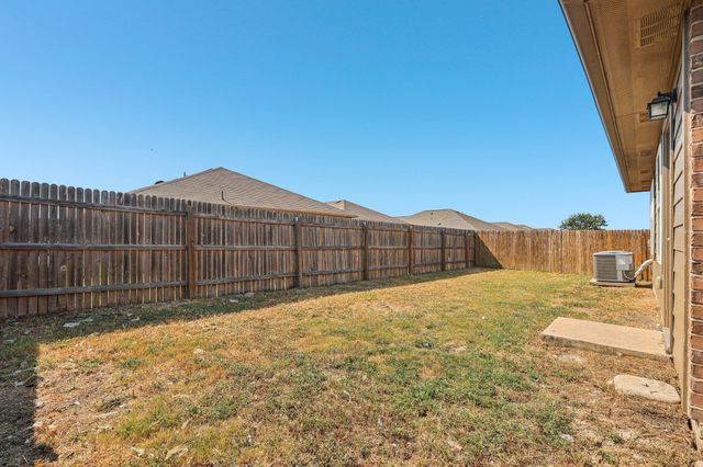 5821 Roderick DR, Austin, TX 78724