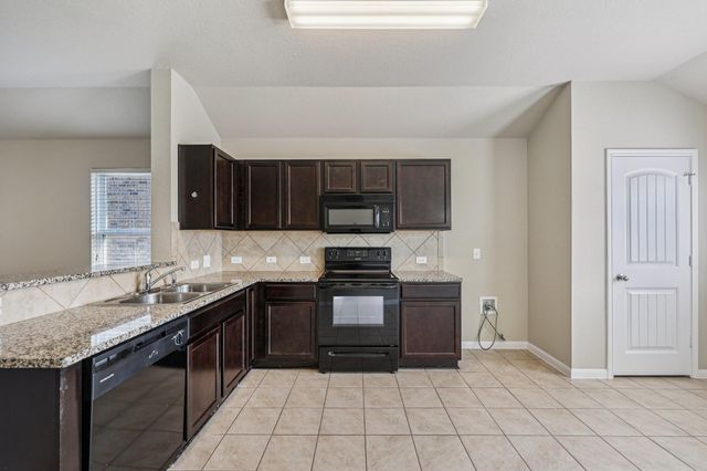 5821 Roderick DR, Austin, TX 78724