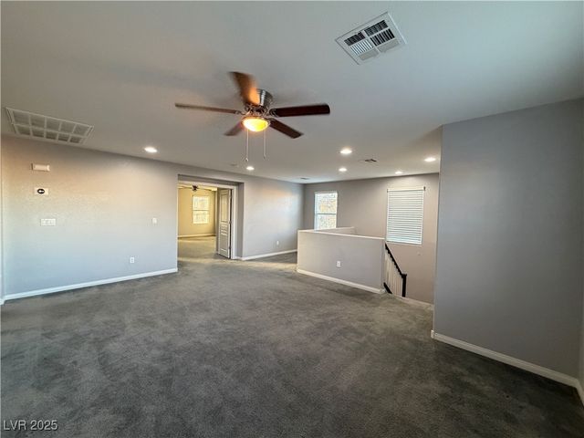 10544 Pembroke Bay Street, Las Vegas, NV 89179