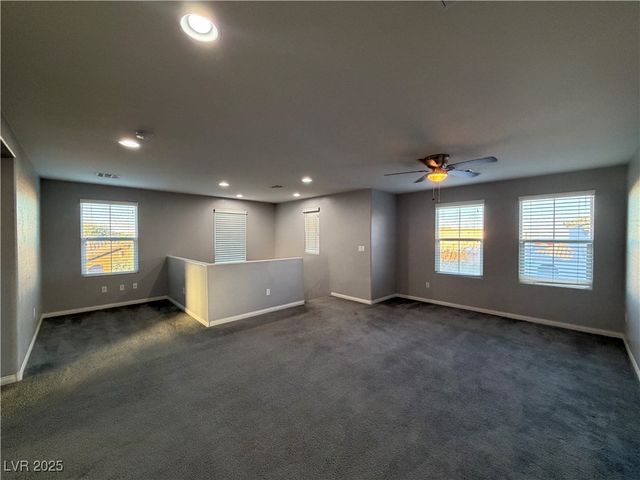 10544 Pembroke Bay Street, Las Vegas, NV 89179