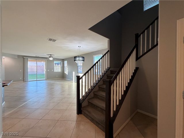 10544 Pembroke Bay Street, Las Vegas, NV 89179