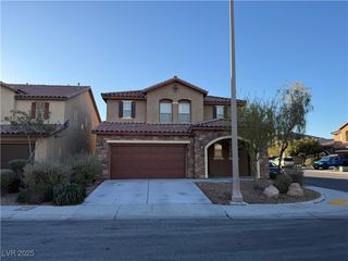 10544 Pembroke Bay Street, Las Vegas, NV 89179