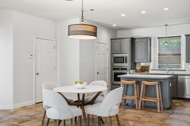 6728 Thornbury Drive, Plano, TX 75024