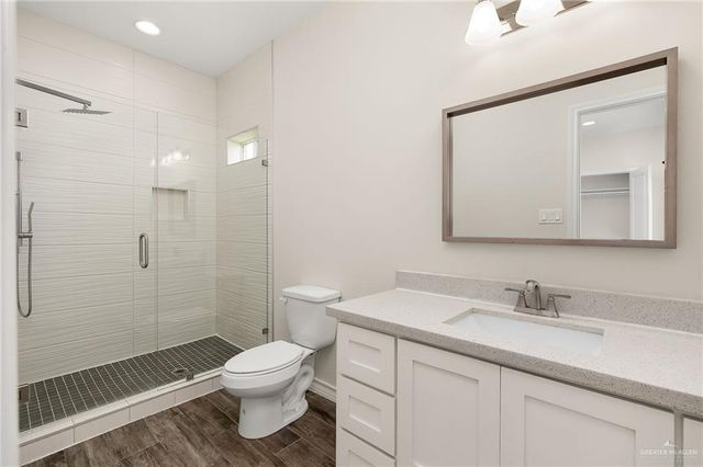 10708 N Sugar Bear Drive, Edinburg, TX 78541