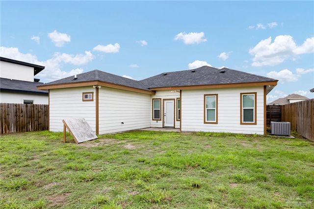 10708 N Sugar Bear Drive, Edinburg, TX 78541