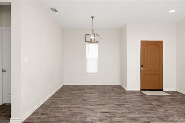 10708 N Sugar Bear Drive, Edinburg, TX 78541