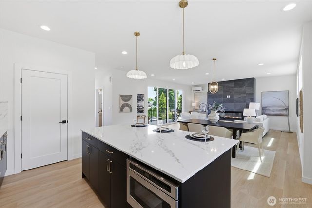 2613 NW 87th Street, Seattle, WA 98117