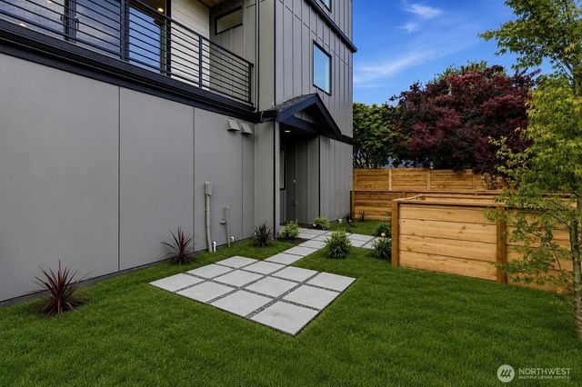 2613 NW 87th Street, Seattle, WA 98117