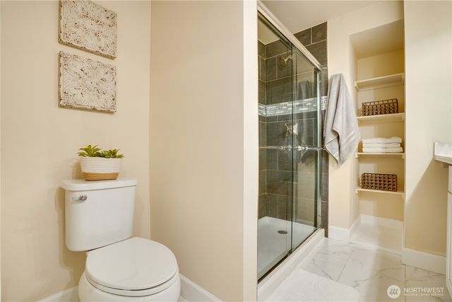 20018 Meridian Place N, Shoreline, WA 98133