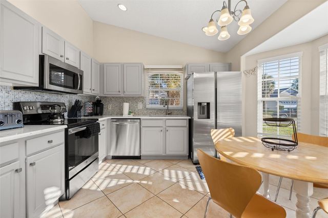 2634 AUTUMN CREEK CIRCLE, Kissimmee, FL 34747