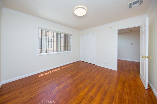 11834 Gilmore 16, North Hollywood, CA 91606