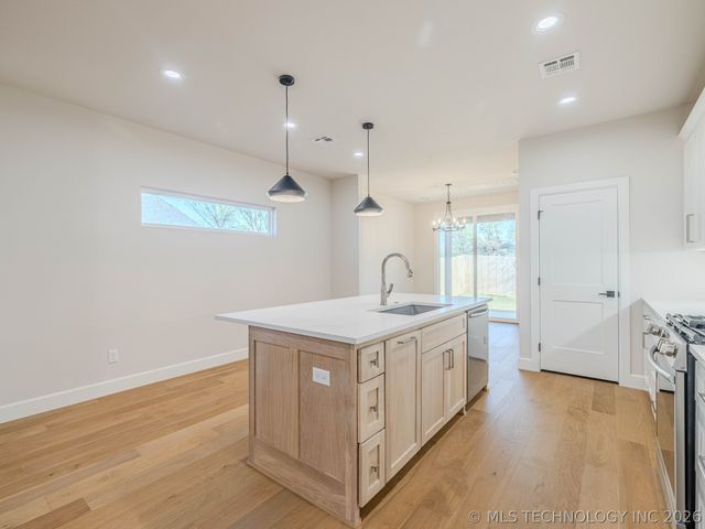 1022 E Delmar Place, Broken Arrow, OK 74012