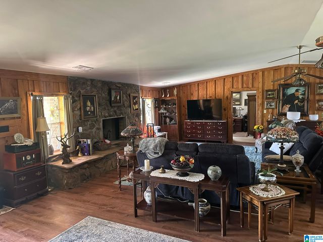 75 MARY LEE LANE, Alpine, AL 35014