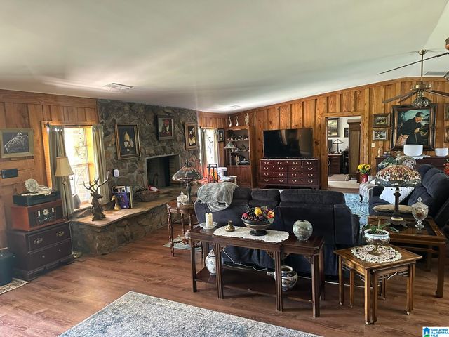 75 MARY LEE LANE, Alpine, AL 35014