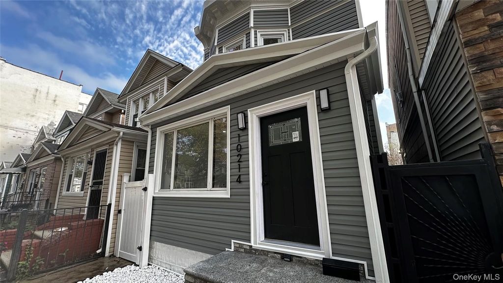 10214 85th Drive, Richmond Hill North, NY 11418 — photo 2