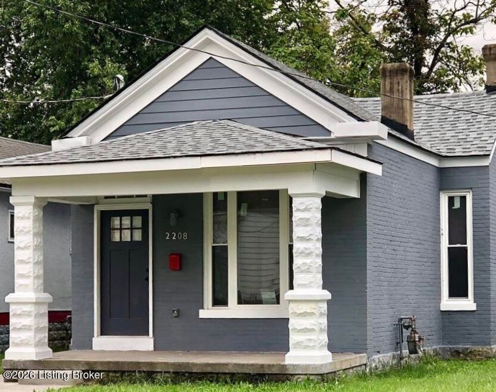 2208 Dumesnil St, Louisville, KY 40210