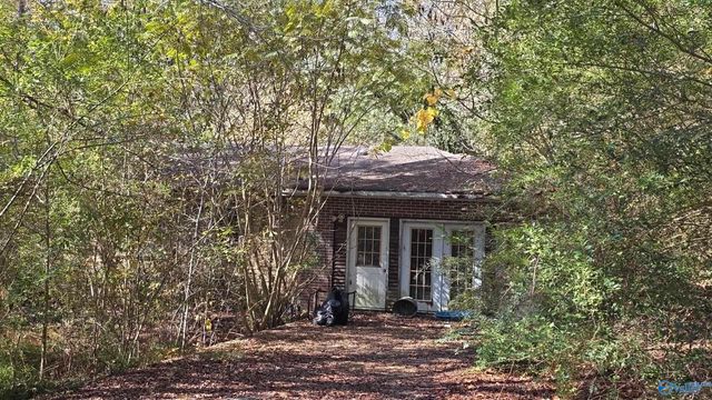2900 Lay Springs Road, Gadsden, AL 35904