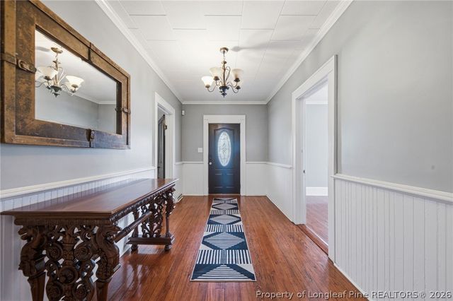 423 E Edinborough Avenue, Raeford, NC 28376