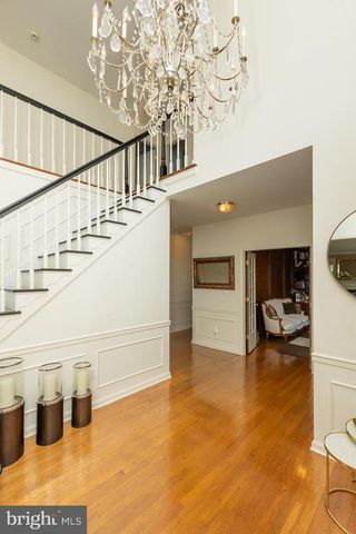 8809 SAUNDERS LN, Bethesda, MD 20817