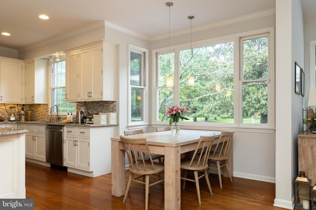 8809 SAUNDERS LN, Bethesda, MD 20817