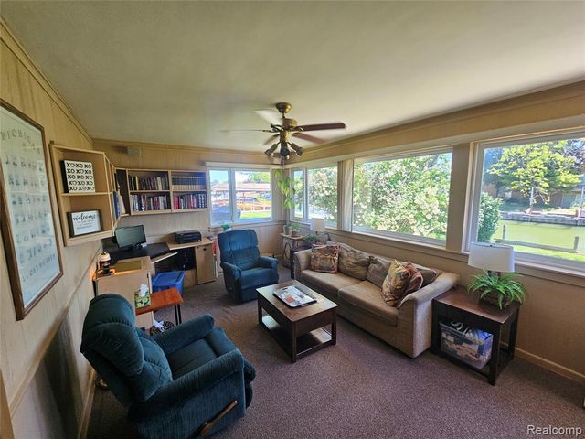 37846 Terra Mar Street, Harrison Twp, MI 48045