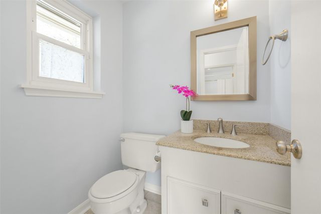 8415 Braesdale Lane, Houston, TX 77071