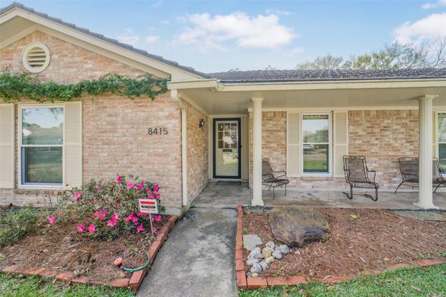 8415 Braesdale Lane, Houston, TX 77071