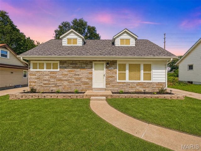 6937 Berkridge Court, Hazelwood, MO 63042