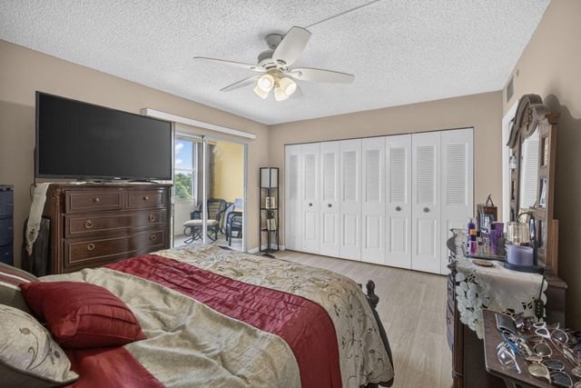 456 Southampton C, West Palm Beach, FL 33417