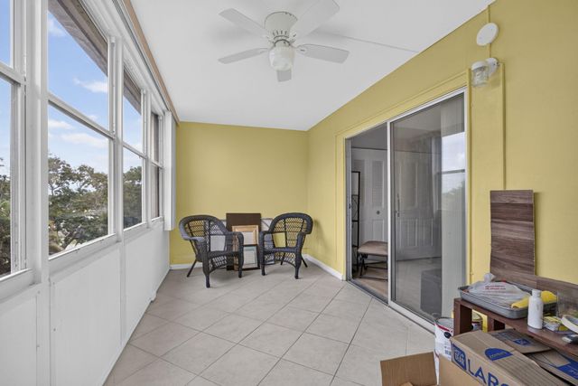 456 Southampton C, West Palm Beach, FL 33417