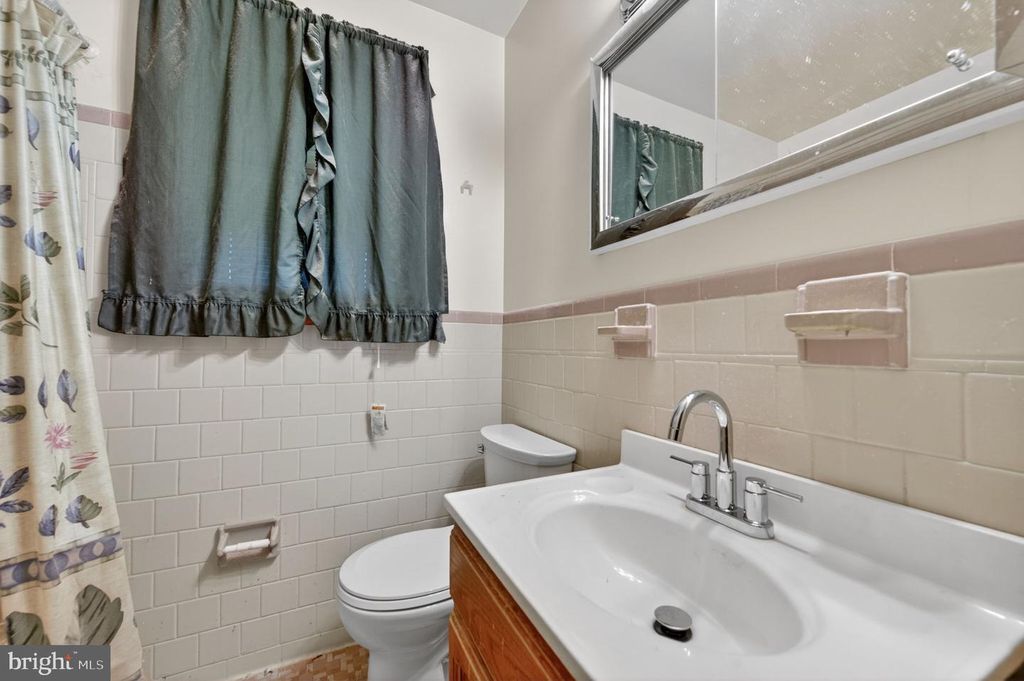 Image 20 of property listing at 5928 ARIZONA AVE, Baltimore, MD 21206