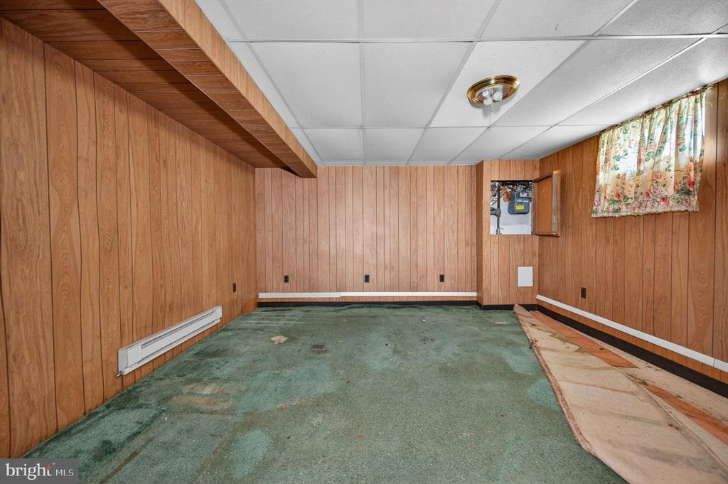 Image 21 of property listing at 5928 ARIZONA AVE, Baltimore, MD 21206