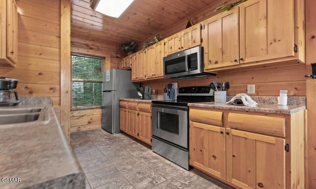 2934 Legacy Vista Drive, Sevierville, TN 37876