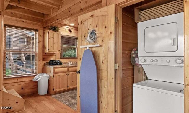 2934 Legacy Vista Drive, Sevierville, TN 37876