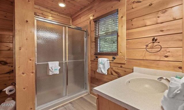 2934 Legacy Vista Drive, Sevierville, TN 37876