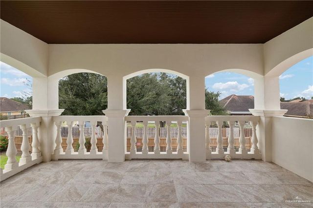 1302 Bella Vista Avenue, Weslaco, TX 78596