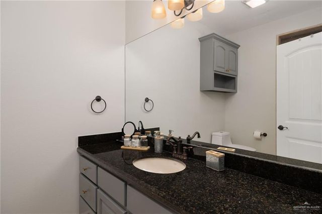 1302 Bella Vista Avenue, Weslaco, TX 78596