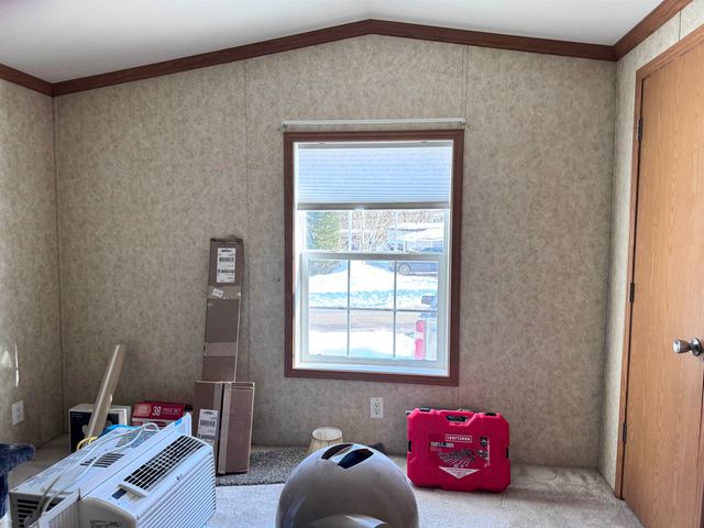 27 Fairway Avenue, Newport, NH 03773