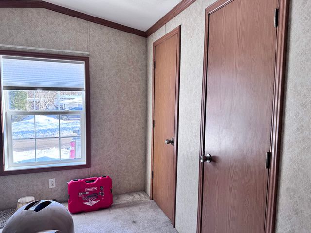 27 Fairway Avenue, Newport, NH 03773