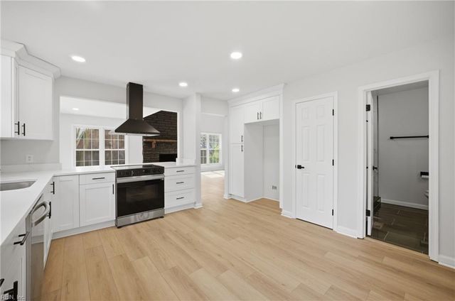 5920 Midge CRES, Norfolk, VA 23502