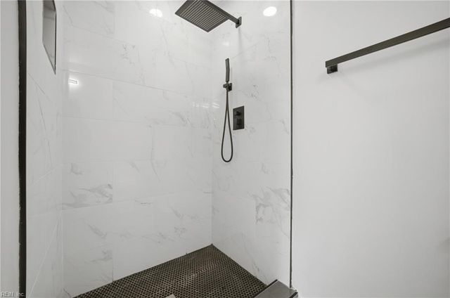 5920 Midge CRES, Norfolk, VA 23502