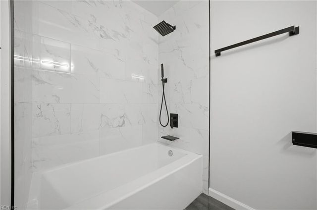 5920 Midge CRES, Norfolk, VA 23502