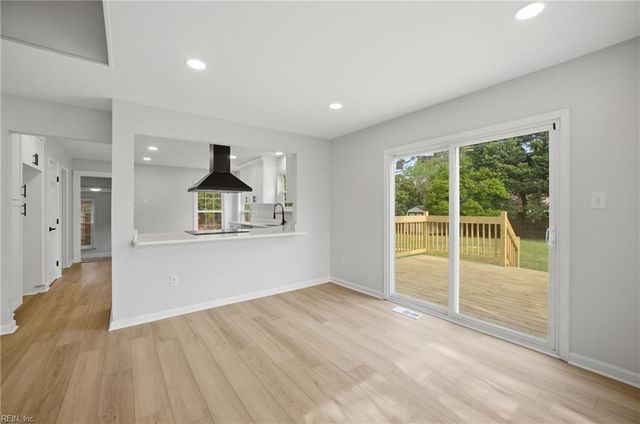 5920 Midge CRES, Norfolk, VA 23502