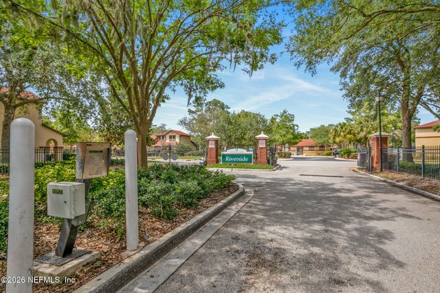 405 HONEYCOMB Way, St. Johns, FL 32259