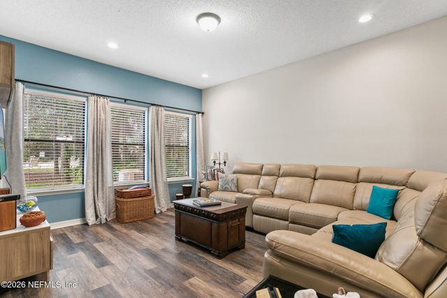 405 HONEYCOMB Way, St. Johns, FL 32259
