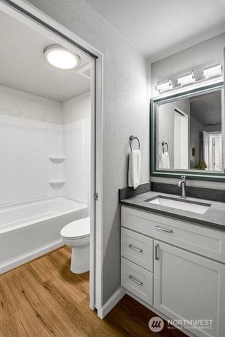 16815 25th Avenue SE, Bothell, WA 98012