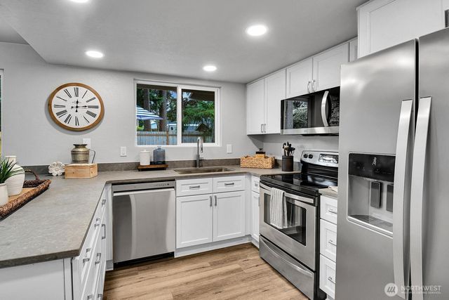 16815 25th Avenue SE, Bothell, WA 98012