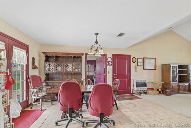 1214 Chestnut Lane, Durant, OK 74701