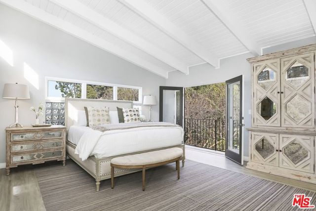 2154 Sunset Crest Drive, Los Angeles, CA 90046