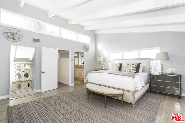 2154 Sunset Crest Drive, Los Angeles, CA 90046